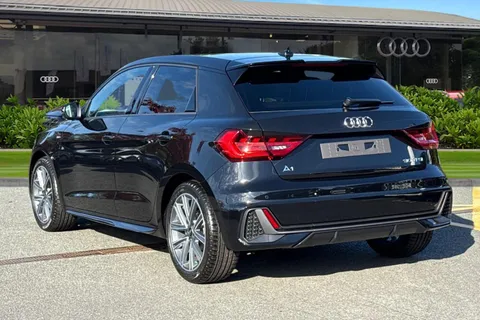 KR25SVP Audi A1 S line 30 TFSI 116 PS S tronic Thumbnail #2