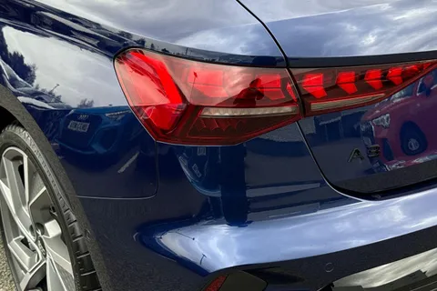 KN75HHL Audi A3 Black Edition TFSI 150 PS S tronic Thumbnail #7