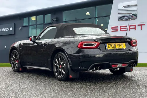 CK18YFD Abarth 124 Spider 1.4 T MultiAir 2dr Thumbnail #2