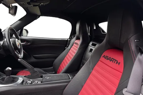 CK18YFD Abarth 124 Spider 1.4 T MultiAir 2dr Thumbnail #10