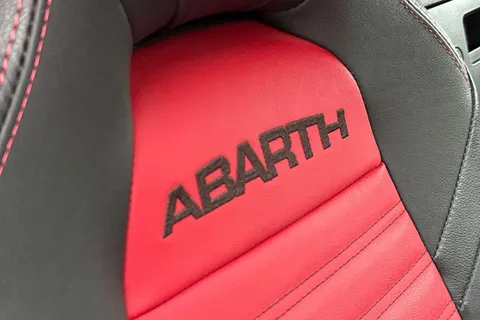 CK18YFD Abarth 124 Spider 1.4 T MultiAir 2dr Thumbnail #30