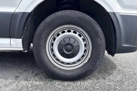 DA75PNX Volkswagen Crafter CR35 Commerce Plus MWB 140 PS FWD - 25 Model Year Thumbnail #5