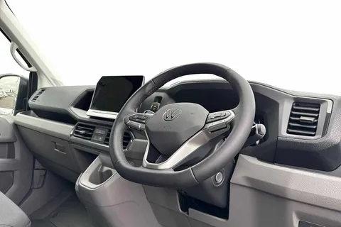 DF75TYY Volkswagen Crafter (Nf) CR35 Panel van Commerce Plus LWB 177 PS 2.0 TDI Auto 8sp-MY25/LED's/Camera Thumbnail #6