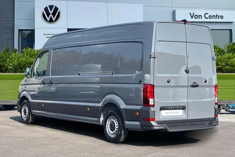 DC75AOG Volkswagen Crafter CR35 Panel van Commerce Plus LWB 177 PS 2.0 TDI 8sp Auto - MY25/LED's Thumbnail #3