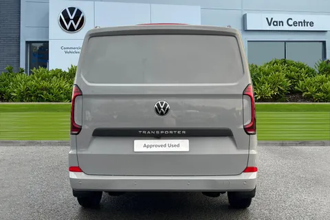 DC75BSO Volkswagen Transporter T28 Panel Van Commerce Pro SWB 150 PS 2.0 TDI 8sp Automatic Thumbnail #4