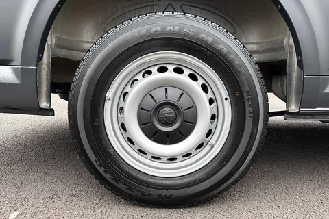 DF75TYY Volkswagen Crafter (Nf) CR35 Panel van Commerce Plus LWB 177 PS 2.0 TDI Auto 8sp-MY25/LED's/Camera Thumbnail #21