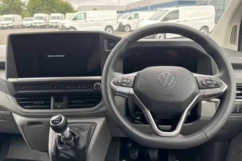 DC75CZG Volkswagen Transporter T28 Panel Van Commerce Plus SWB 110 PS 2.0 TDI 6sp Manual -  New Shape Thumbnail #12