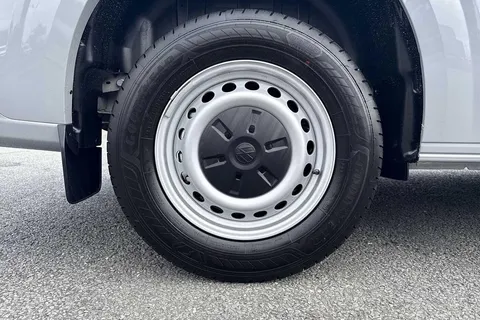 DC75CZG Volkswagen Transporter T28 Panel Van Commerce Plus SWB 110 PS 2.0 TDI 6sp Manual -  New Shape Thumbnail #21