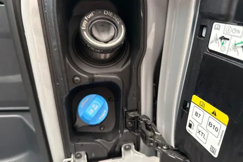 DC75BSO Volkswagen Transporter T28 Panel Van Commerce Pro SWB 150 PS 2.0 TDI 8sp Automatic Thumbnail #24