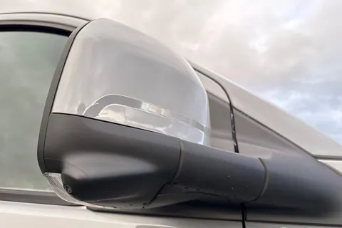 DC75BSO Volkswagen Transporter T28 Panel Van Commerce Pro SWB 150 PS 2.0 TDI 8sp Automatic Thumbnail #25