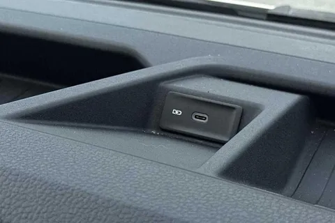 DA75PNX Volkswagen Crafter CR35 Commerce Plus MWB 140 PS FWD - 25 Model Year Thumbnail #44