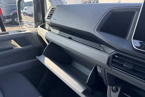 DC75AOG Volkswagen Crafter CR35 Panel van Commerce Plus LWB 177 PS 2.0 TDI 8sp Auto - MY25/LED's Thumbnail #36
