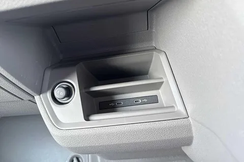 DC75AOG Volkswagen Crafter CR35 Panel van Commerce Plus LWB 177 PS 2.0 TDI 8sp Auto - MY25/LED's Thumbnail #37