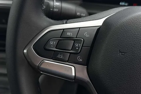 DC75CZG Volkswagen Transporter T28 Panel Van Commerce Plus SWB 110 PS 2.0 TDI 6sp Manual -  New Shape Thumbnail #32