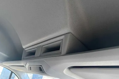 DC75AOG Volkswagen Crafter CR35 Panel van Commerce Plus LWB 177 PS 2.0 TDI 8sp Auto - MY25/LED's Thumbnail #41