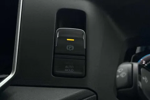 DF75TZJ Volkswagen Crafter CR35 Panel van Commerce Plus LWB 177 PS 2.0 TDI Auto 8sp-MY25/LED's/Camera Thumbnail #43