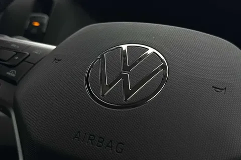 DF75TZJ Volkswagen Crafter CR35 Panel van Commerce Plus LWB 177 PS 2.0 TDI Auto 8sp-MY25/LED's/Camera Thumbnail #47