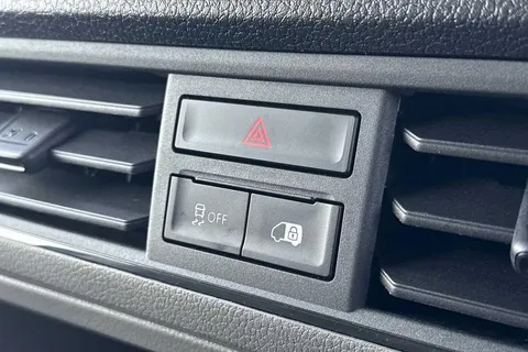 DC75AOG Volkswagen Crafter CR35 Panel van Commerce Plus LWB 177 PS 2.0 TDI 8sp Auto - MY25/LED's Thumbnail #45