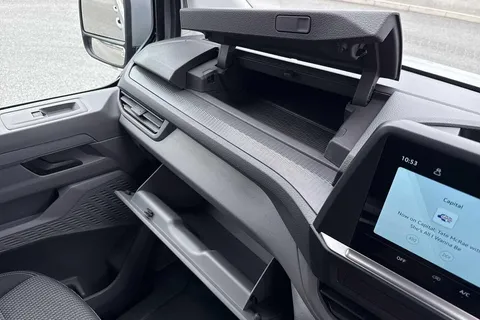 DC75CZG Volkswagen Transporter T28 Panel Van Commerce Plus SWB 110 PS 2.0 TDI 6sp Manual -  New Shape Thumbnail #39