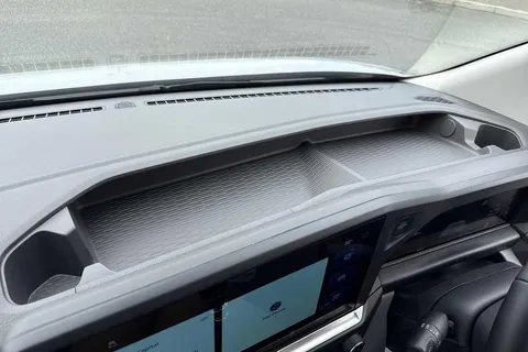 DC75CZG Volkswagen Transporter T28 Panel Van Commerce Plus SWB 110 PS 2.0 TDI 6sp Manual -  New Shape Thumbnail #40