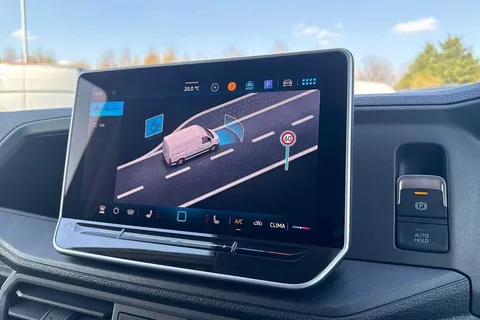 DC75AOG Volkswagen Crafter CR35 Panel van Commerce Plus LWB 177 PS 2.0 TDI 8sp Auto - MY25/LED's Thumbnail #56