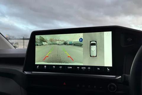 DC75BSO Volkswagen Transporter T28 Panel Van Commerce Pro SWB 150 PS 2.0 TDI 8sp Automatic Thumbnail #54