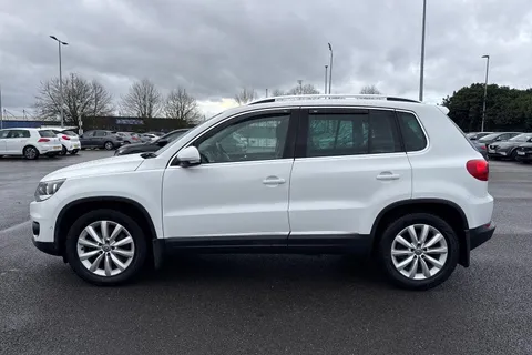 VE15VCC Volkswagen Tiguan 2.0 TDi BlueMotion Tech Match 5dr [2WD] Thumbnail #31