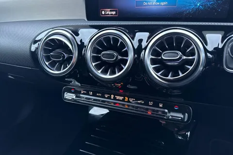 WN72AHE Mercedes-Benz Cla Class CLA 250e AMG Line Premium 5dr Tip Auto Thumbnail #18