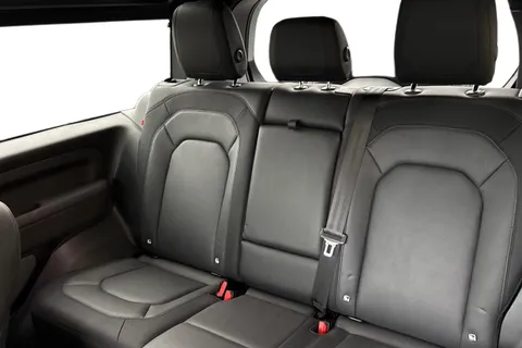 NX23PVW Land Rover Defender 3.0 D250 X-Dynamic SE 90 3dr Auto Thumbnail #5