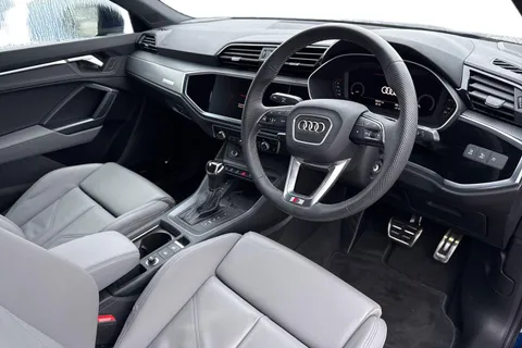 PK25JHA Audi Q3 S line 35 TFSI  150 PS S tronic Thumbnail #13