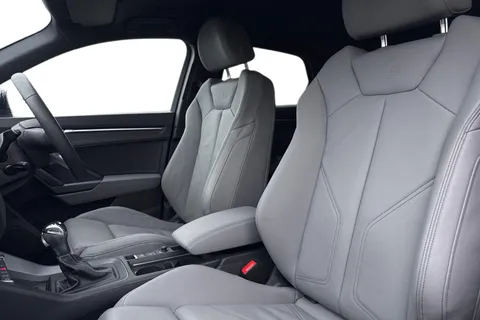 PK25JHA Audi Q3 S line 35 TFSI  150 PS S tronic Thumbnail #15