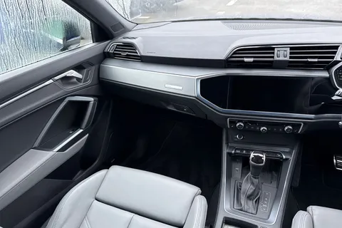 PK25JHA Audi Q3 S line 35 TFSI  150 PS S tronic Thumbnail #19