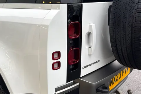NX23PVW Land Rover Defender 3.0 D250 X-Dynamic SE 90 3dr Auto Thumbnail #20