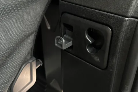 NX23PVW Land Rover Defender 3.0 D250 X-Dynamic SE 90 3dr Auto Thumbnail #28