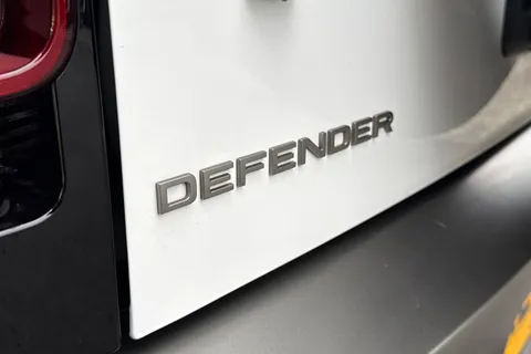 NX23PVW Land Rover Defender 3.0 D250 X-Dynamic SE 90 3dr Auto Thumbnail #30