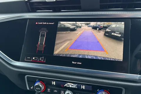 PK25JHA Audi Q3 S line 35 TFSI  150 PS S tronic Thumbnail #34