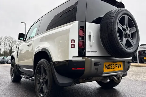 NX23PVW Land Rover Defender 3.0 D250 X-Dynamic SE 90 3dr Auto Thumbnail #31