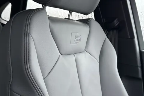 PK25JHA Audi Q3 S line 35 TFSI  150 PS S tronic Thumbnail #41