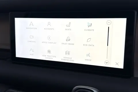 NX23PVW Land Rover Defender 3.0 D250 X-Dynamic SE 90 3dr Auto Thumbnail #47