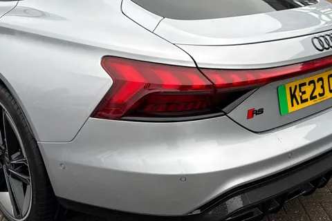 KE23GXZ Audi RS e-tron GT Carbon Vorsprung 440,00 kW Thumbnail #8