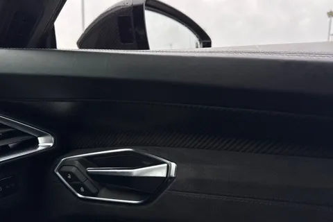 KE23GXZ Audi RS e-tron GT Carbon Vorsprung 440,00 kW Thumbnail #21