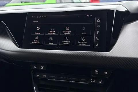 KE23GXZ Audi RS e-tron GT Carbon Vorsprung 440,00 kW Thumbnail #37