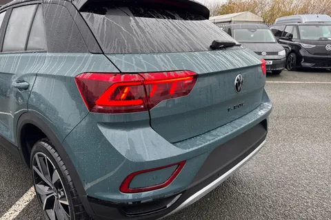 Volkswagen T-Roc 2.0 TDI 150 EVO Style 5dr DSG Thumbnail #8