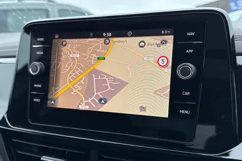 Volkswagen T-Roc 2.0 TDI 150 EVO Style 5dr DSG Thumbnail #17