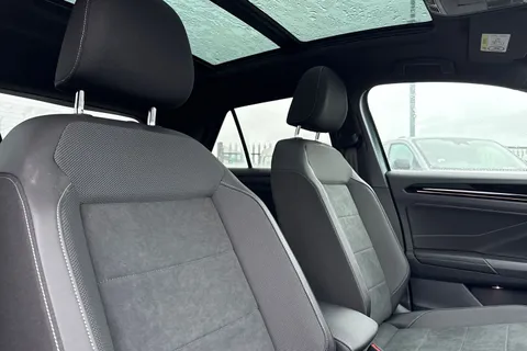 Volkswagen T-Roc 2.0 TDI 150 EVO Style 5dr DSG Thumbnail #24