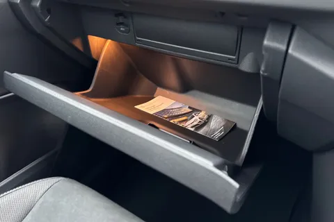 Volkswagen T-Roc 2.0 TDI 150 EVO Style 5dr DSG Thumbnail #43