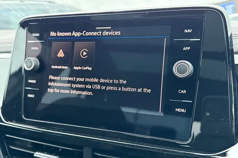 Volkswagen T-Roc 2.0 TDI 150 EVO Style 5dr DSG Thumbnail #51