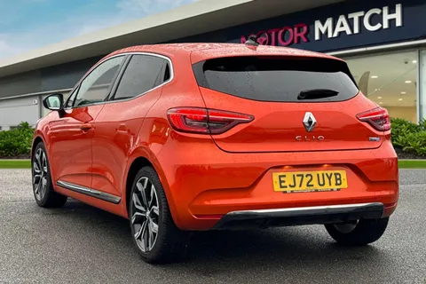 EJ72UYB Renault Clio 1.6 E-TECH Techno Auto Euro 6 (s/s) 5dr Thumbnail #2