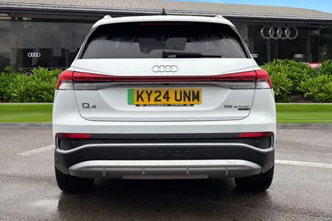 KY24UNM Audi Q4 e-tron Q4  S line 55 e-tron quattro 250,00 kW Thumbnail #4