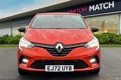 EJ72UYB Renault Clio 1.6 E-TECH Techno Auto Euro 6 (s/s) 5dr Thumbnail #5